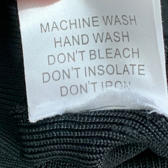 Laetitia Rosa Long Sleeve Black Cardigan - Picture 4 of 4